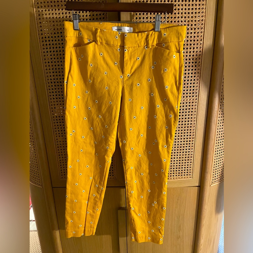 Old Navy Floral Pants
